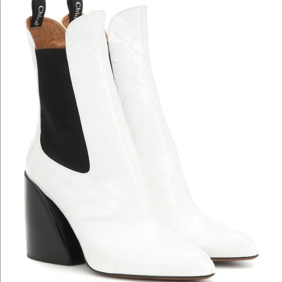 Chloe Wave Leather Ankle Boots - Picture 7 of 8